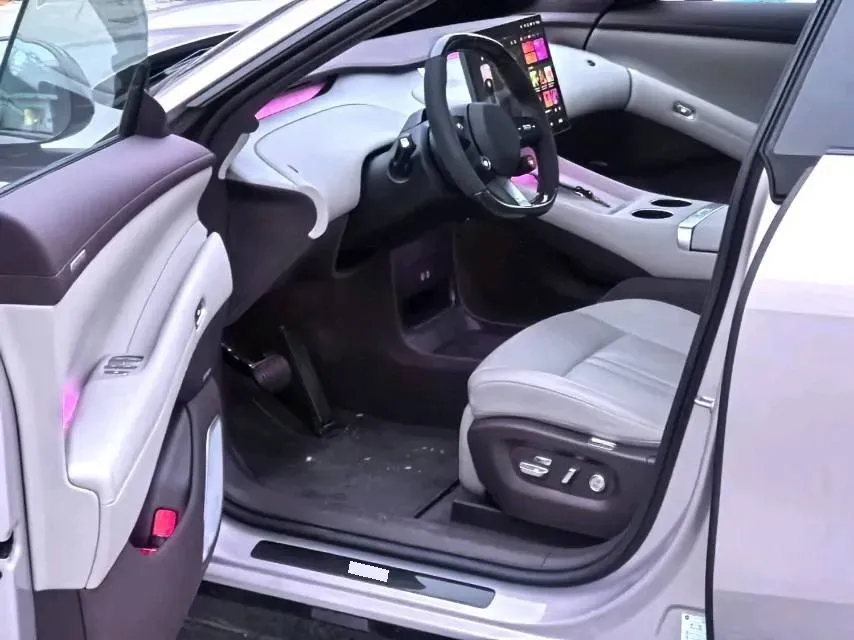 2025 MI YU7 BEV 101.7KWH,autocango,china used car exporter,china ev exporter,chinese used car exporter,chinese used ev exporter