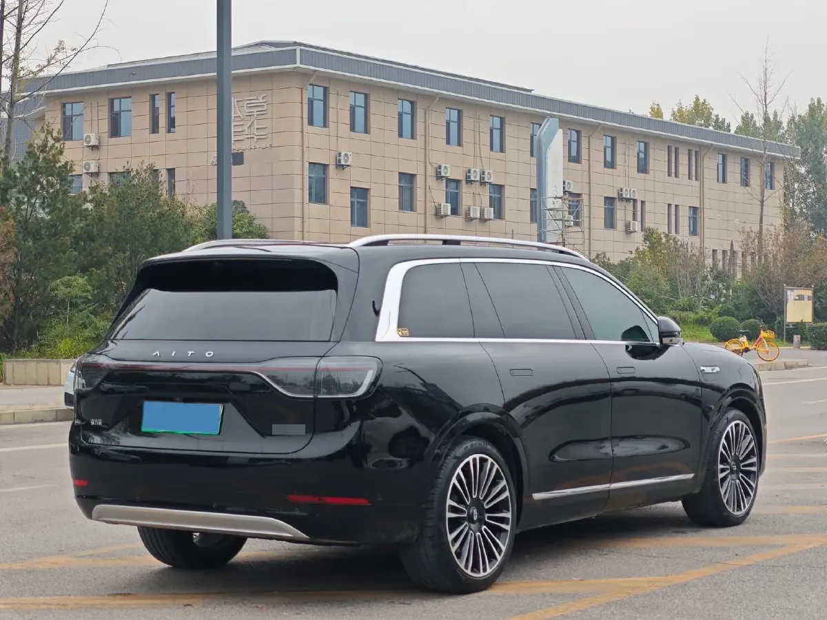 2024 AITO AITO M9 1.5T 152HP L4 REEV 42KWH,autocango,china used car exporter,china ev exporter,chinese used car exporter,chinese used ev exporter