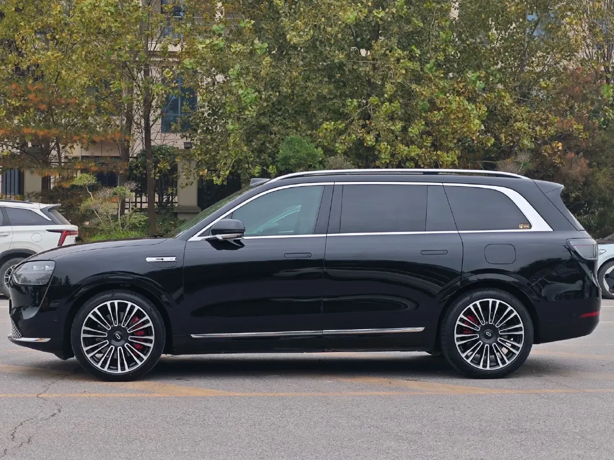 2024 AITO AITO M9 1.5T 152HP L4 REEV 42KWH,autocango,china used car exporter,china ev exporter,chinese used car exporter,chinese used ev exporter