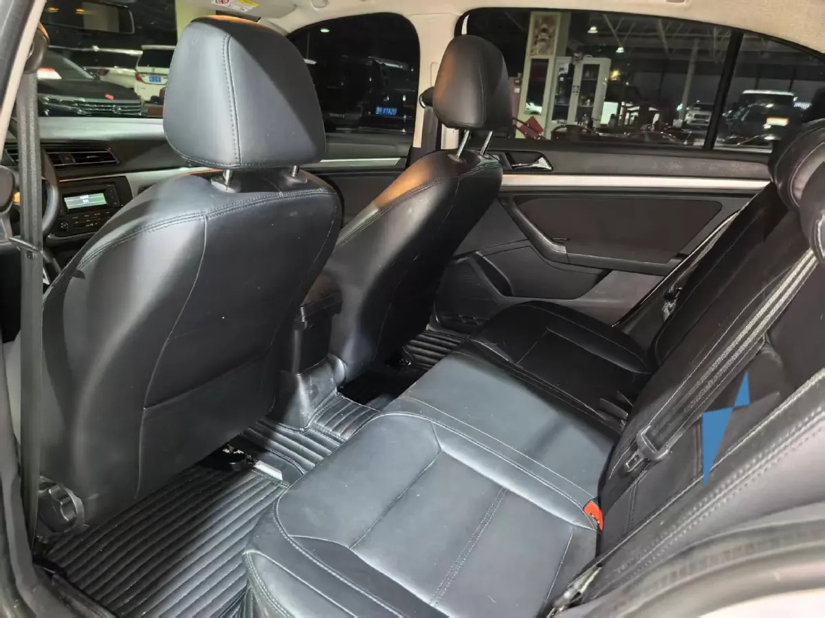 2019 ChangAn Eado XT 1.6L 128HP L4 6AT,autocango,china used car exporter,china ev exporter,chinese used car exporter,chinese used ev exporter