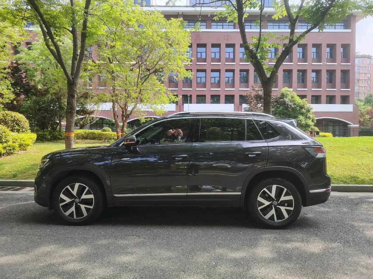 2023 Volkswagen Tayron 1.4T 150HP L4 7DCT,autocango,china used car exporter,china ev exporter,chinese used car exporter,chinese used ev exporter