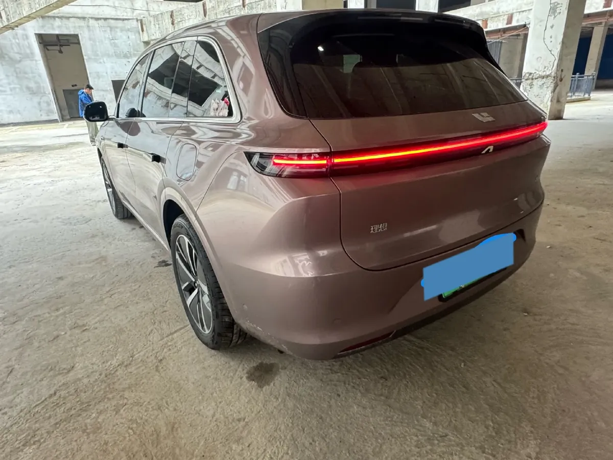 2024 Li L6 Range Extended 154HP L4 REEV 36.8KWH,autocango,china used car exporter,china ev exporter,chinese used car exporter,chinese used ev exporter