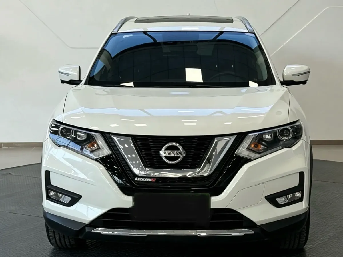 2022 Nissan X-Trail 2.0L 151HP L4 CVT,autocango,china used car exporter,china ev exporter,chinese used car exporter,chinese used ev exporter