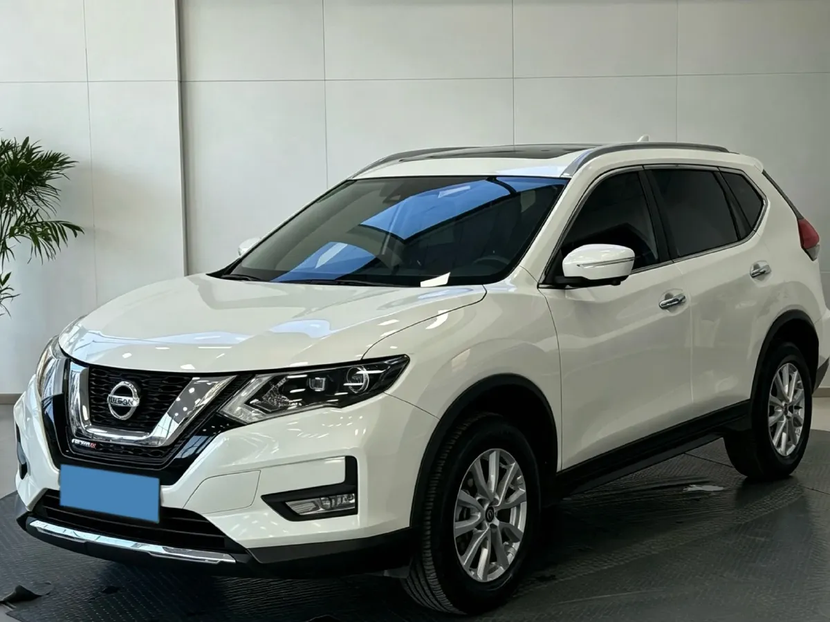 2022 Nissan X-Trail 2.0L 151HP L4 CVT,autocango,china used car exporter,china ev exporter,chinese used car exporter,chinese used ev exporter