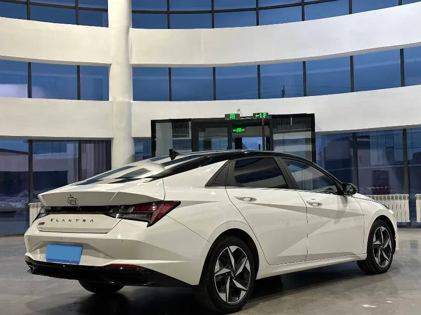 2021 Hyundai Elantra 1.5L 115HP L4 CVT,autocango,china used car exporter,china ev exporter,chinese used car exporter,chinese used ev exporter