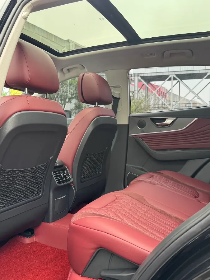 2023 HongQi HS5 2.0T 252HP L4 8AT,autocango,china used car exporter,china ev exporter,chinese used car exporter,chinese used ev exporter