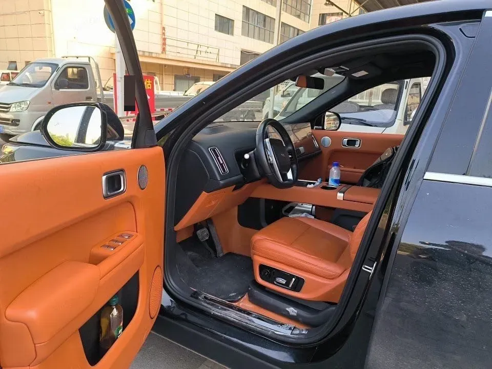 2022 Li L9 Range Extended 154HP REEV 42.6KWH,autocango,china used car exporter,china ev exporter,chinese used car exporter,chinese used ev exporter