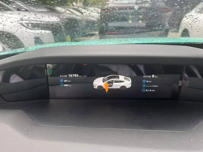 2024 ChangAn UNI-V 1.5T 188HP L4 7DCT,autocango,china used car exporter,china ev exporter,chinese used car exporter,chinese used ev exporter