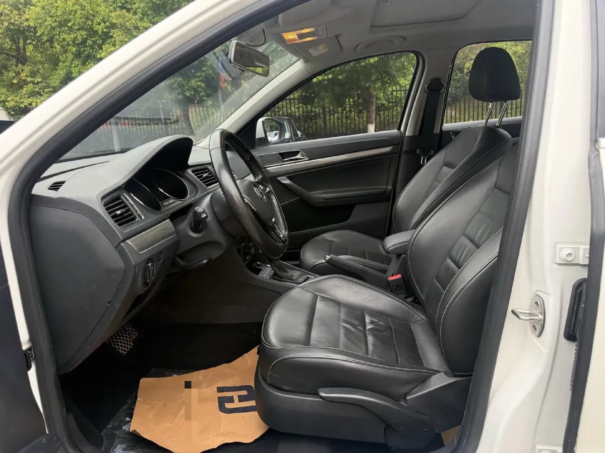 2017 Buick Excelle 1.5L 114HP L4 6AT,autocango,china used car exporter,china ev exporter,chinese used car exporter,chinese used ev exporter