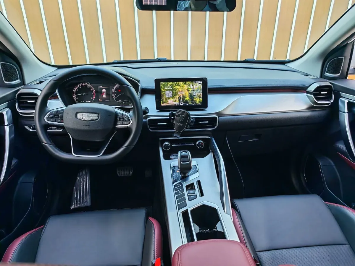 2021 Geely Coolray 1.4T 141HP L4 6DCT,autocango,china used car exporter,china ev exporter,chinese used car exporter,chinese used ev exporter