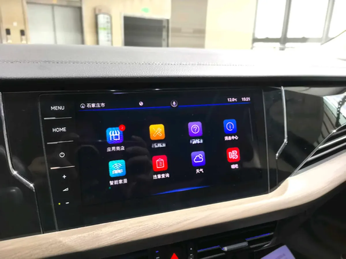 2021 Volkswagen Passat 2.0T 186HP L4 7DCT,autocango,china used car exporter,china ev exporter,chinese used car exporter,chinese used ev exporter