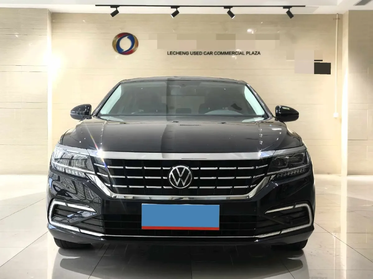 2021 Volkswagen Passat 2.0T 186HP L4 7DCT,autocango,china used car exporter,china ev exporter,chinese used car exporter,chinese used ev exporter