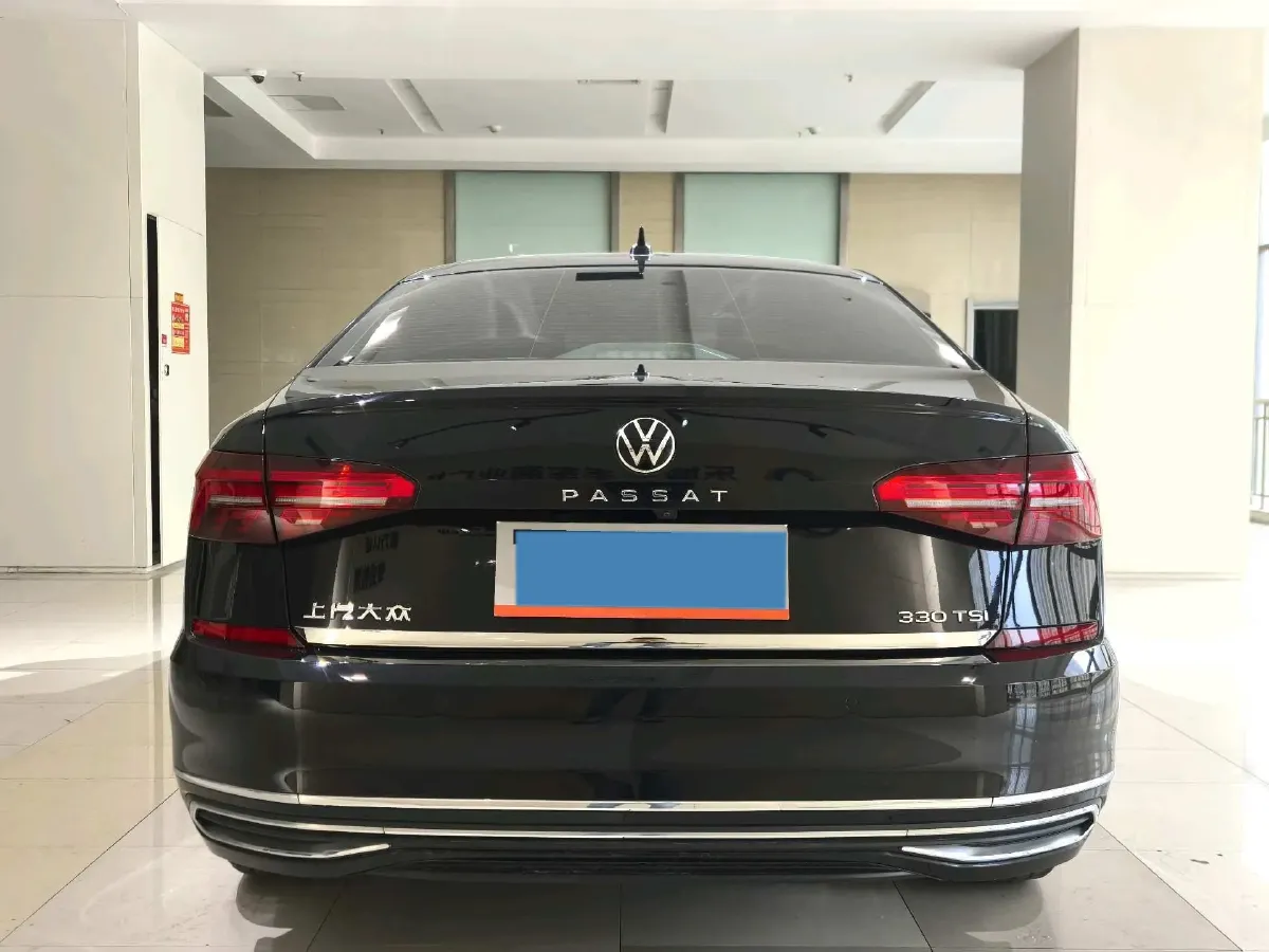 2021 Volkswagen Passat 2.0T 186HP L4 7DCT,autocango,china used car exporter,china ev exporter,chinese used car exporter,chinese used ev exporter
