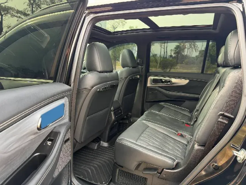 2024 GAC Trumpchi GS8 2.0T 190HP L4 E-CVT Hybrid,autocango,china used car exporter,china ev exporter,chinese used car exporter,chinese used ev exporter