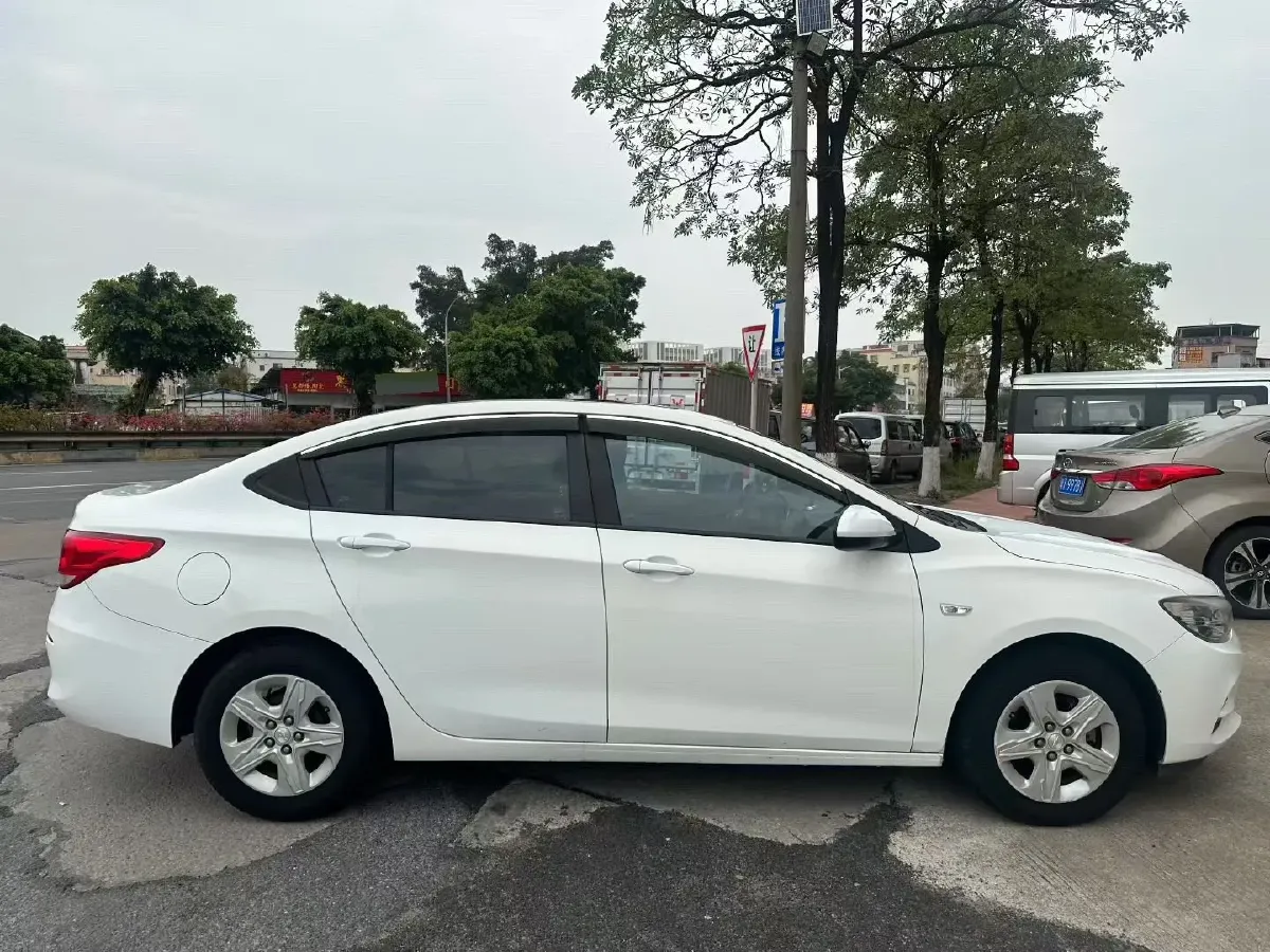 2019 Chevrolet Cavalier 1.5L 113HP L4 6AT,autocango,china used car exporter,china ev exporter,chinese used car exporter,chinese used ev exporter