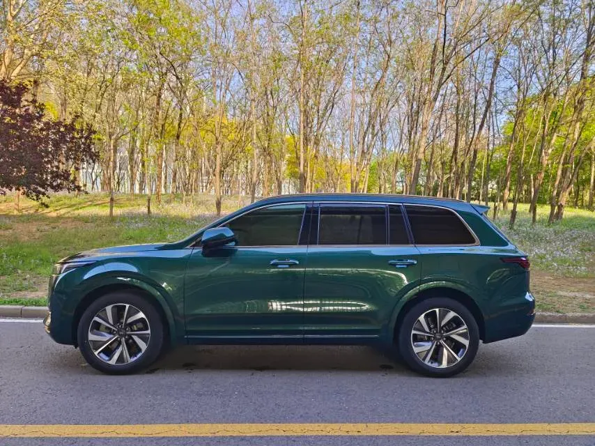 2021 Li ONE Range Extended 131HP REEV 40.5KWH,autocango,china used car exporter,china ev exporter,chinese used car exporter,chinese used ev exporter