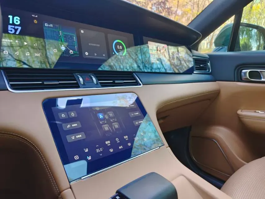 2021 Li ONE Range Extended 131HP REEV 40.5KWH,autocango,china used car exporter,china ev exporter,chinese used car exporter,chinese used ev exporter