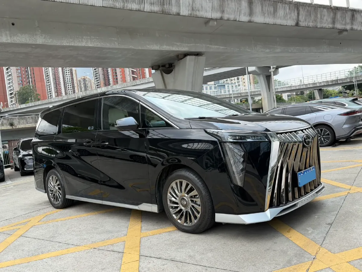 2023 GAC Trumpchi M8 2.0T 252HP L4 8AT,autocango,china used car exporter,china ev exporter,chinese used car exporter,chinese used ev exporter