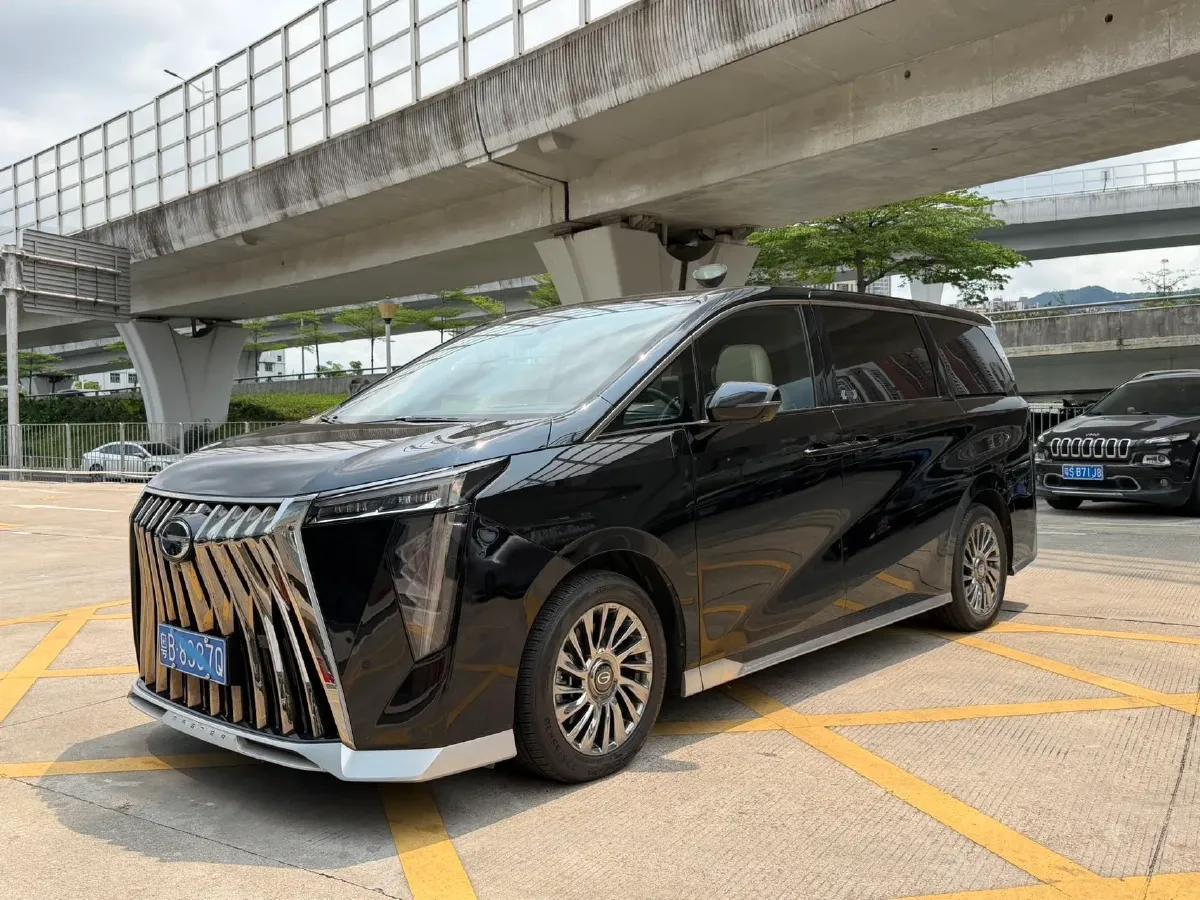 2023 GAC Trumpchi M8 2.0T 252HP L4 8AT,autocango,china used car exporter,china ev exporter,chinese used car exporter,chinese used ev exporter