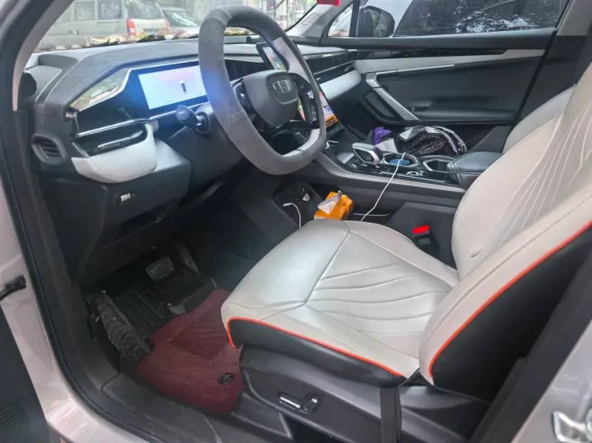 2023 Geely StarRay 1.5T 181HP L4 7DCT,autocango,china used car exporter,china ev exporter,chinese used car exporter,chinese used ev exporter