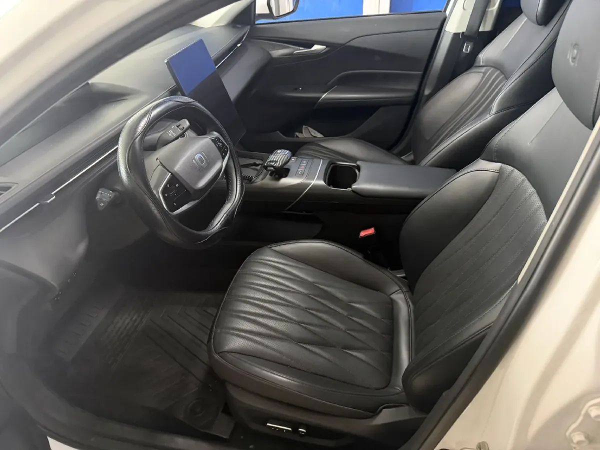 2024 ChangAn QiYuan A05 1.5L 110HP L4 E-CVT PHEV 9.07KWH,autocango,china used car exporter,china ev exporter,chinese used car exporter,chinese used ev exporter