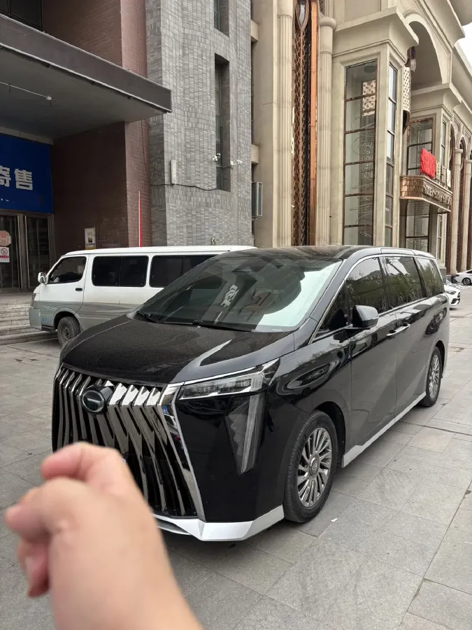 2023 GAC Trumpchi M8 2.0T 252HP L4 8AT,autocango,china used car exporter,china ev exporter,chinese used car exporter,chinese used ev exporter