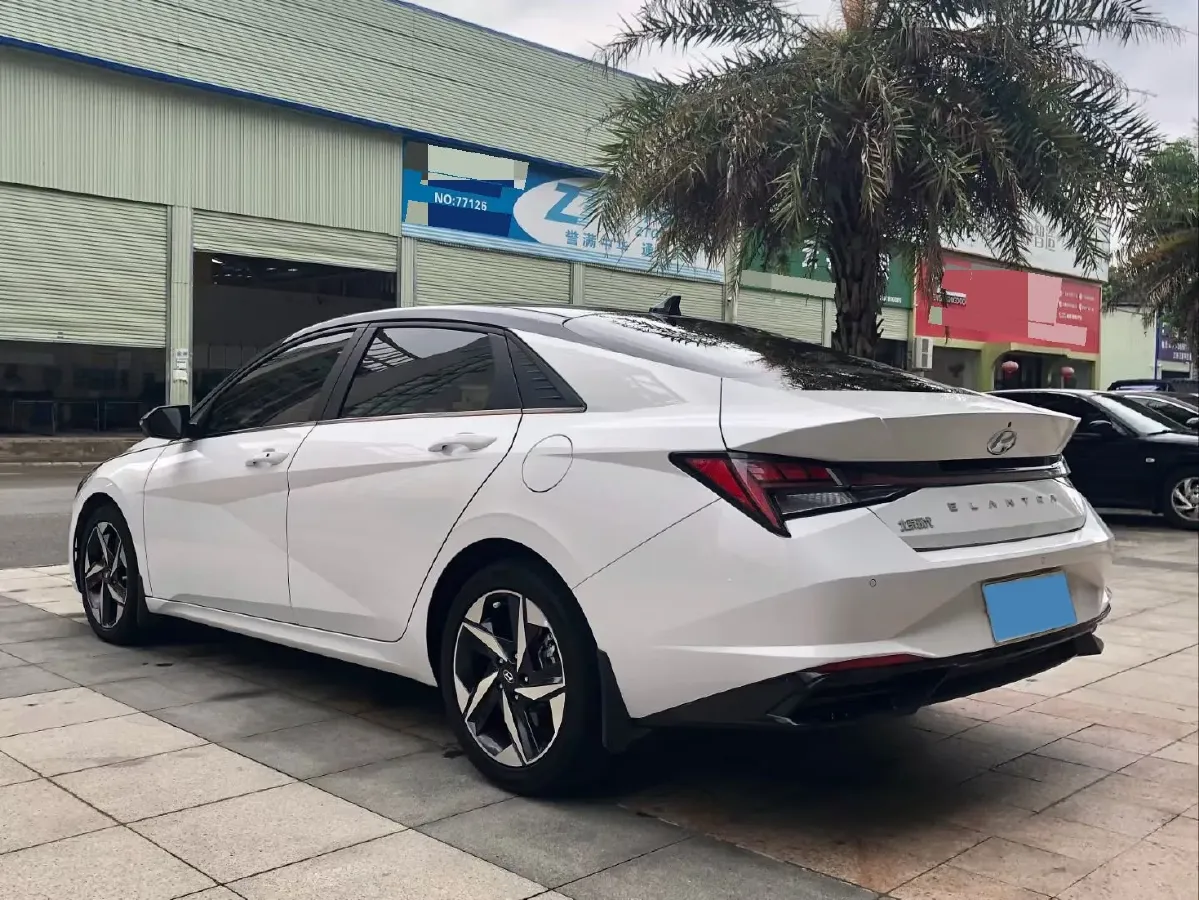 2021 Hyundai Elantra 1.5L 115HP L4 CVT,autocango,china used car exporter,china ev exporter,chinese used car exporter,chinese used ev exporter