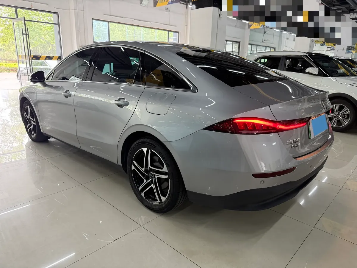 2023 Roewe D7 1.5L 112HP L4 1DHT PHEV 21.4KWH,autocango,china used car exporter,china ev exporter,chinese used car exporter,chinese used ev exporter