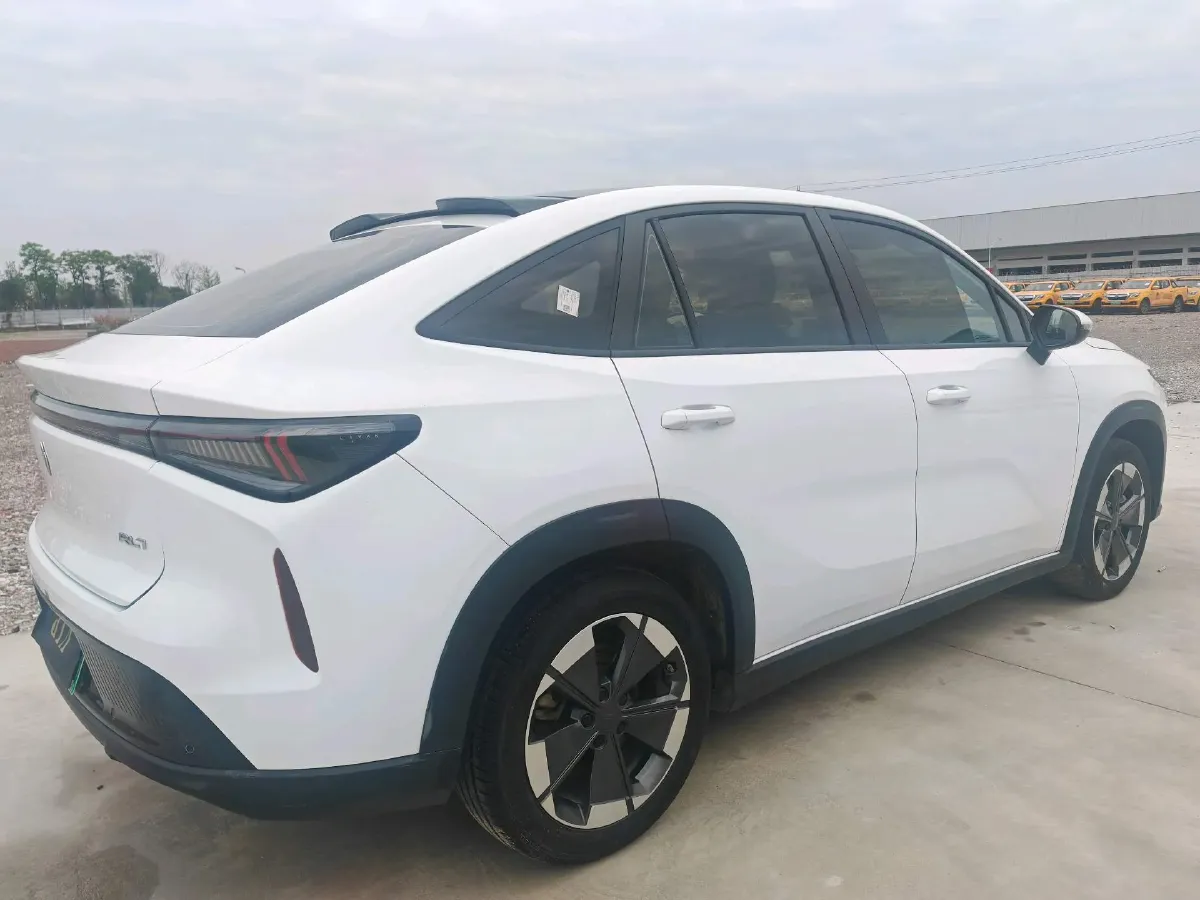 2024 Livan 7 BEV 50.4KWH,autocango,china used car exporter,china ev exporter,chinese used car exporter,chinese used ev exporter