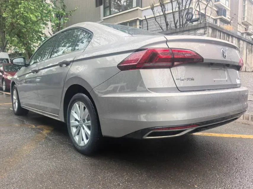 2019 Bestune T77 1.2T 143HP L4 7DCT,autocango,china used car exporter,china ev exporter,chinese used car exporter,chinese used ev exporter