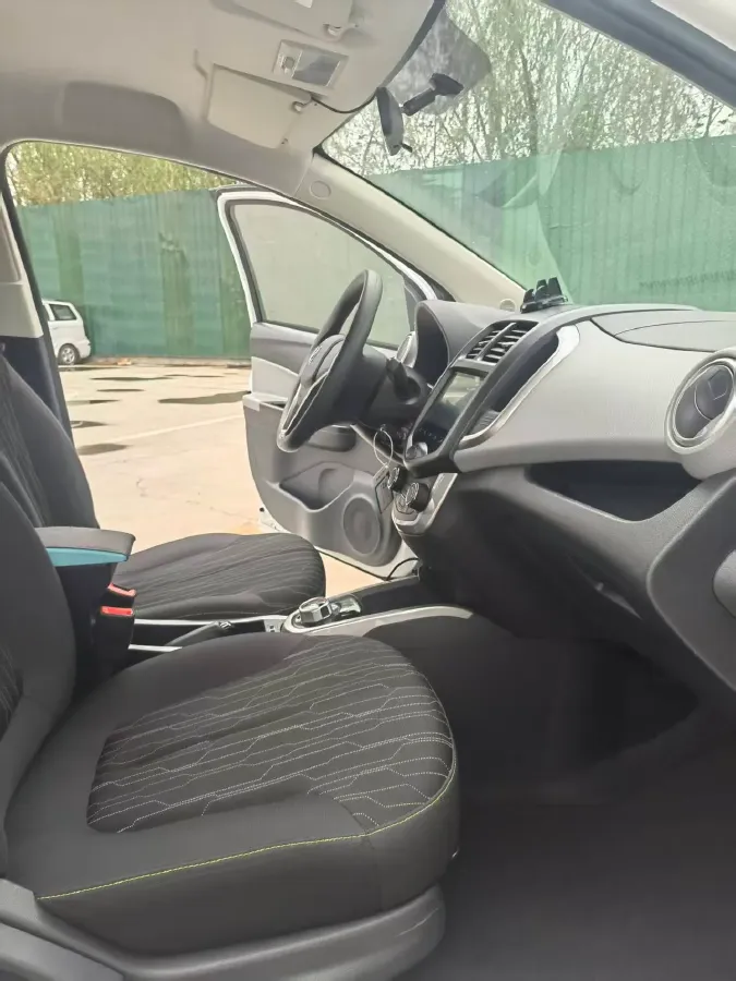 2022 ChangAn BenBen E-Star BEV 32.2KWH,autocango,china used car exporter,china ev exporter,chinese used car exporter,chinese used ev exporter