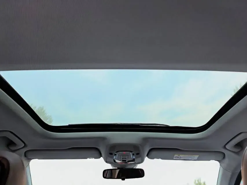 2022 Audi A6L 2.0T 190HP L4 7DCT,autocango,china used car exporter,china ev exporter,chinese used car exporter,chinese used ev exporter