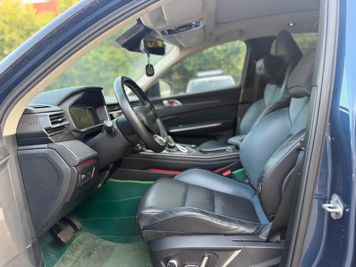 2020 LYNK&CO 05 2.0T 254HP L4 8AT,autocango,china used car exporter,china ev exporter,chinese used car exporter,chinese used ev exporter