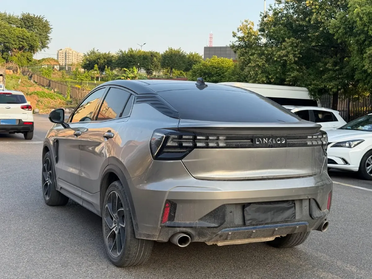 2020 LYNK&CO 05 2.0T 254HP L4 8AT,autocango,china used car exporter,china ev exporter,chinese used car exporter,chinese used ev exporter