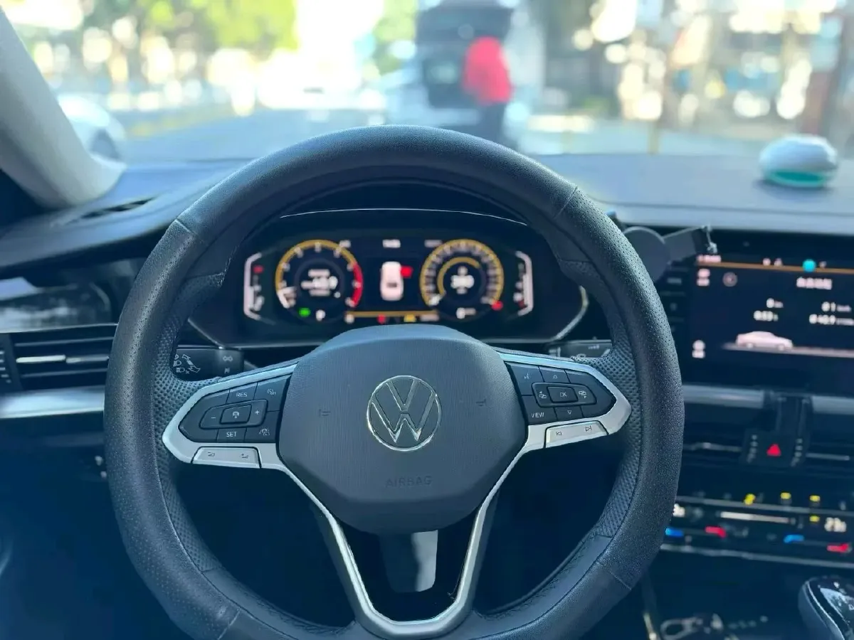 2025 Volkswagen Passat 2.0T 220HP L4 7DCT,autocango,china used car exporter,china ev exporter,chinese used car exporter,chinese used ev exporter