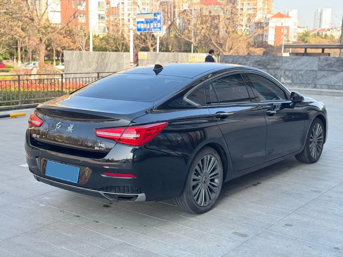 2020 HongQi H5 1.8T 197HP L4 6AT,autocango,china used car exporter,china ev exporter,chinese used car exporter,chinese used ev exporter