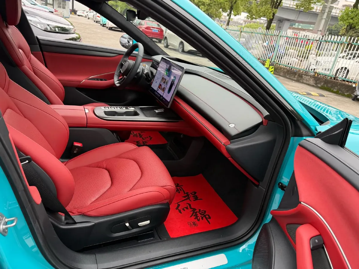 2024 MI SU7 BEV 101KWH,autocango,china used car exporter,china ev exporter,chinese used car exporter,chinese used ev exporter