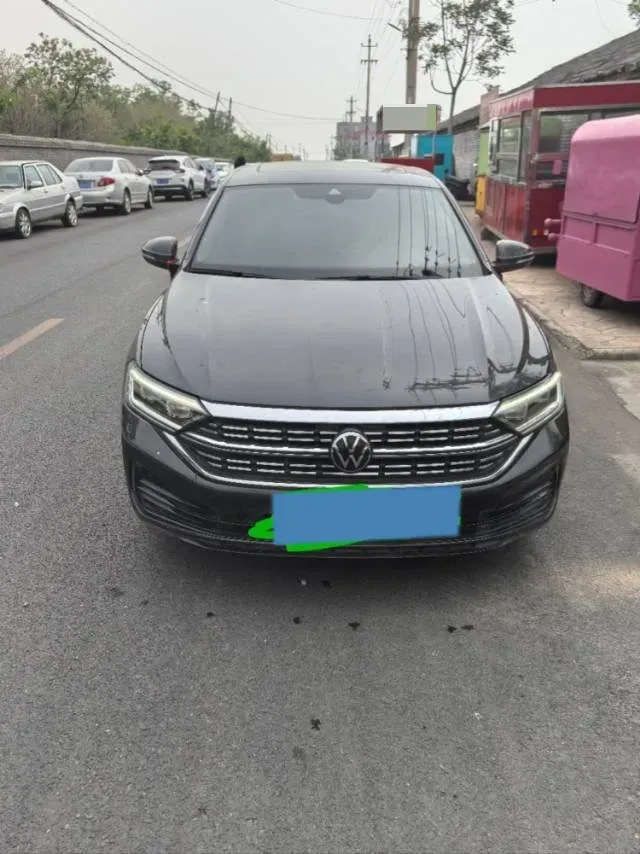 2023 Volkswagen Sagitar 1.5T 160HP L4 7DCT,autocango,china used car exporter,china ev exporter,chinese used car exporter,chinese used ev exporter