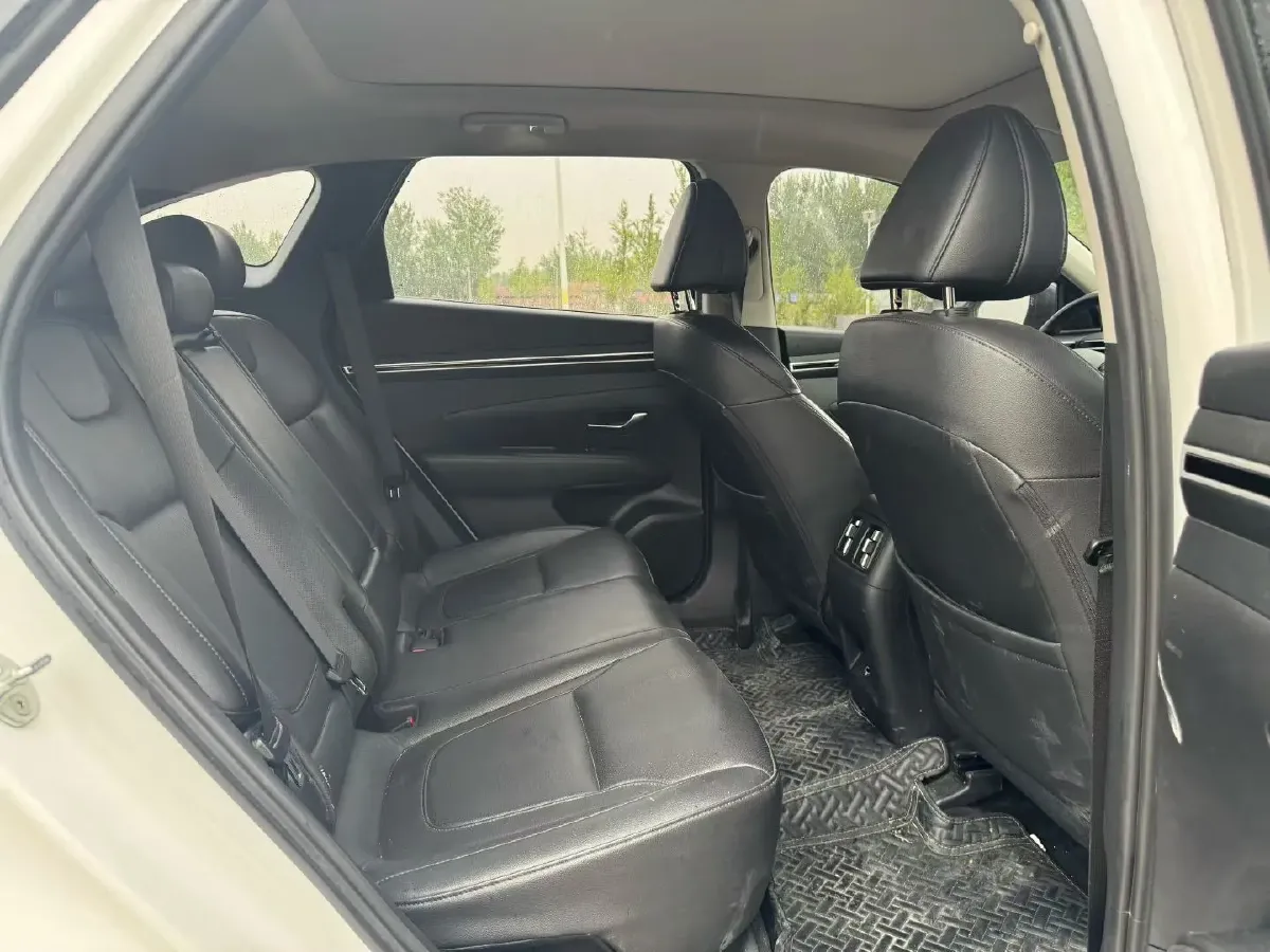 2023 Hyundai Tucson 1.5T 200HP L4 8AT,autocango,china used car exporter,china ev exporter,chinese used car exporter,chinese used ev exporter