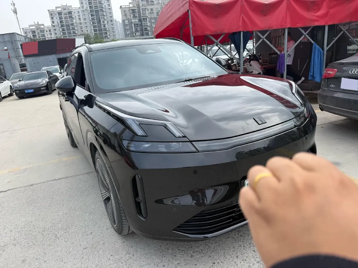 2023 LYNK&CO 08 EM-P 1.5T 163HP L4 3DHT PHEV 39.8KWH,autocango,china used car exporter,china ev exporter,chinese used car exporter,chinese used ev exporter