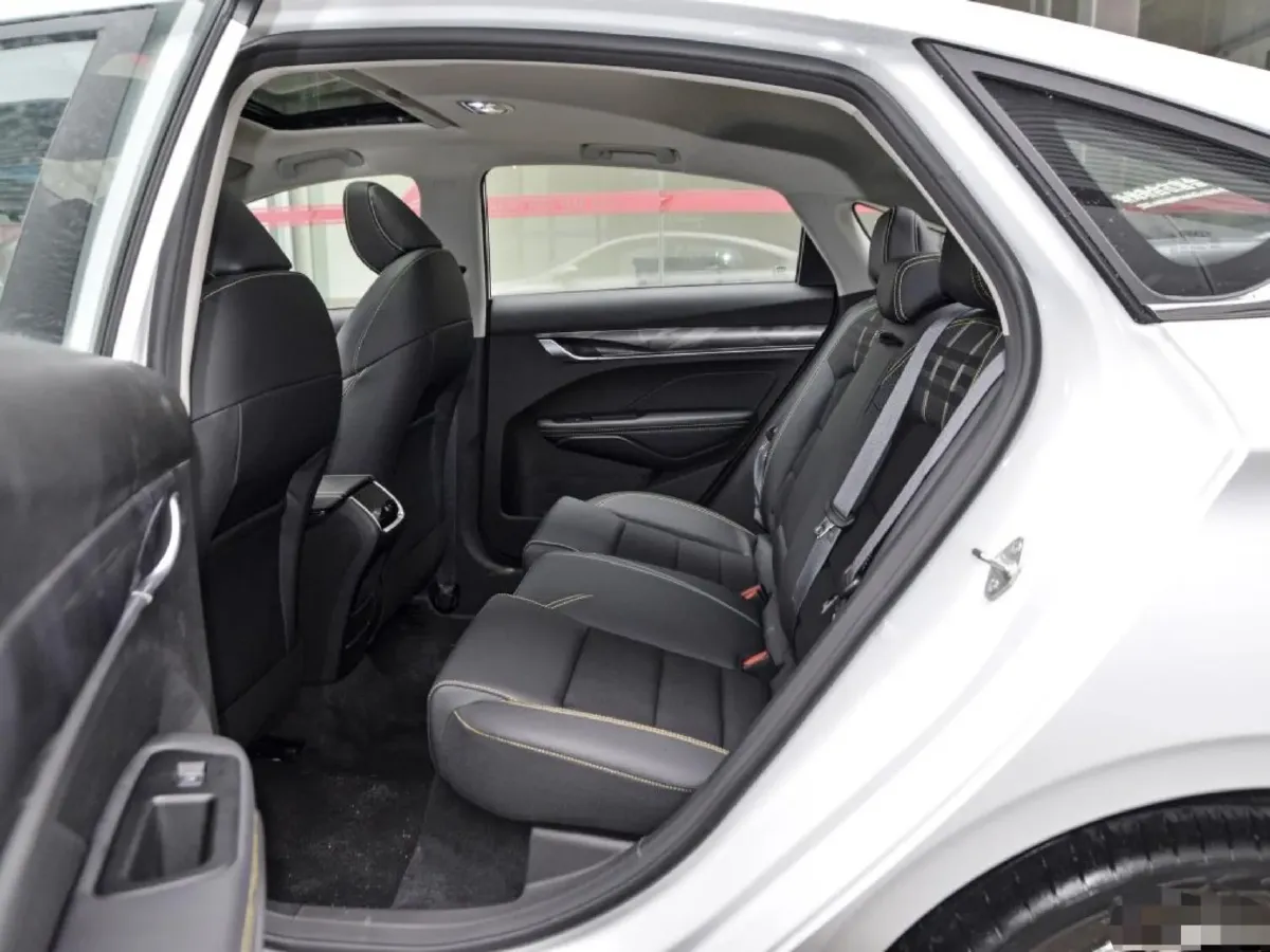 2021 Geely Binray 1.4T 141HP L4 CVT,autocango,china used car exporter,china ev exporter,chinese used car exporter,chinese used ev exporter