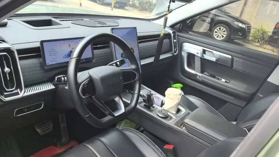 2023 Chery Exploration 06 1.6T 197HP L4 7DCT,autocango,china used car exporter,china ev exporter,chinese used car exporter,chinese used ev exporter