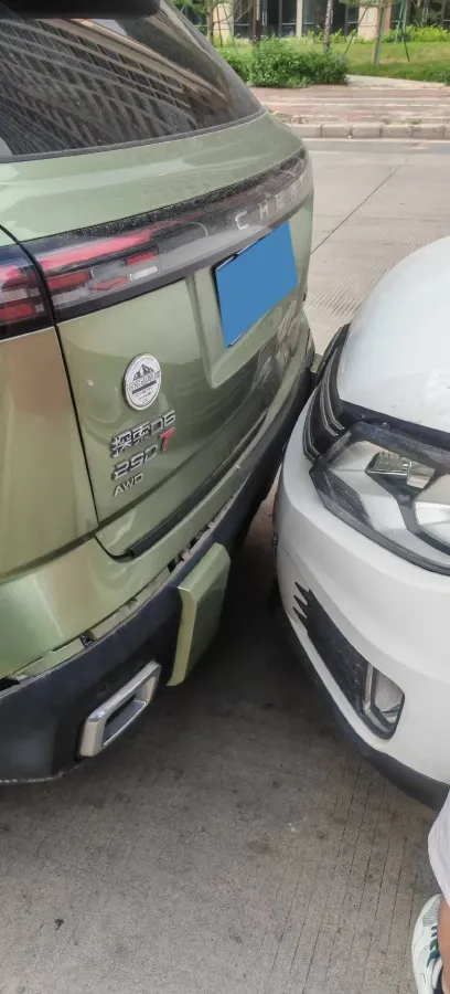 2023 Chery Exploration 06 1.6T 197HP L4 7DCT,autocango,china used car exporter,china ev exporter,chinese used car exporter,chinese used ev exporter