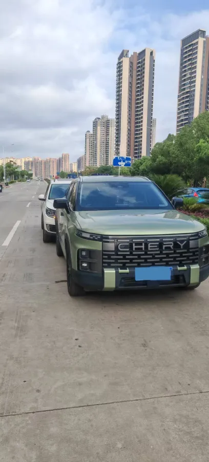 2023 Chery Exploration 06 1.6T 197HP L4 7DCT,autocango,china used car exporter,china ev exporter,chinese used car exporter,chinese used ev exporter