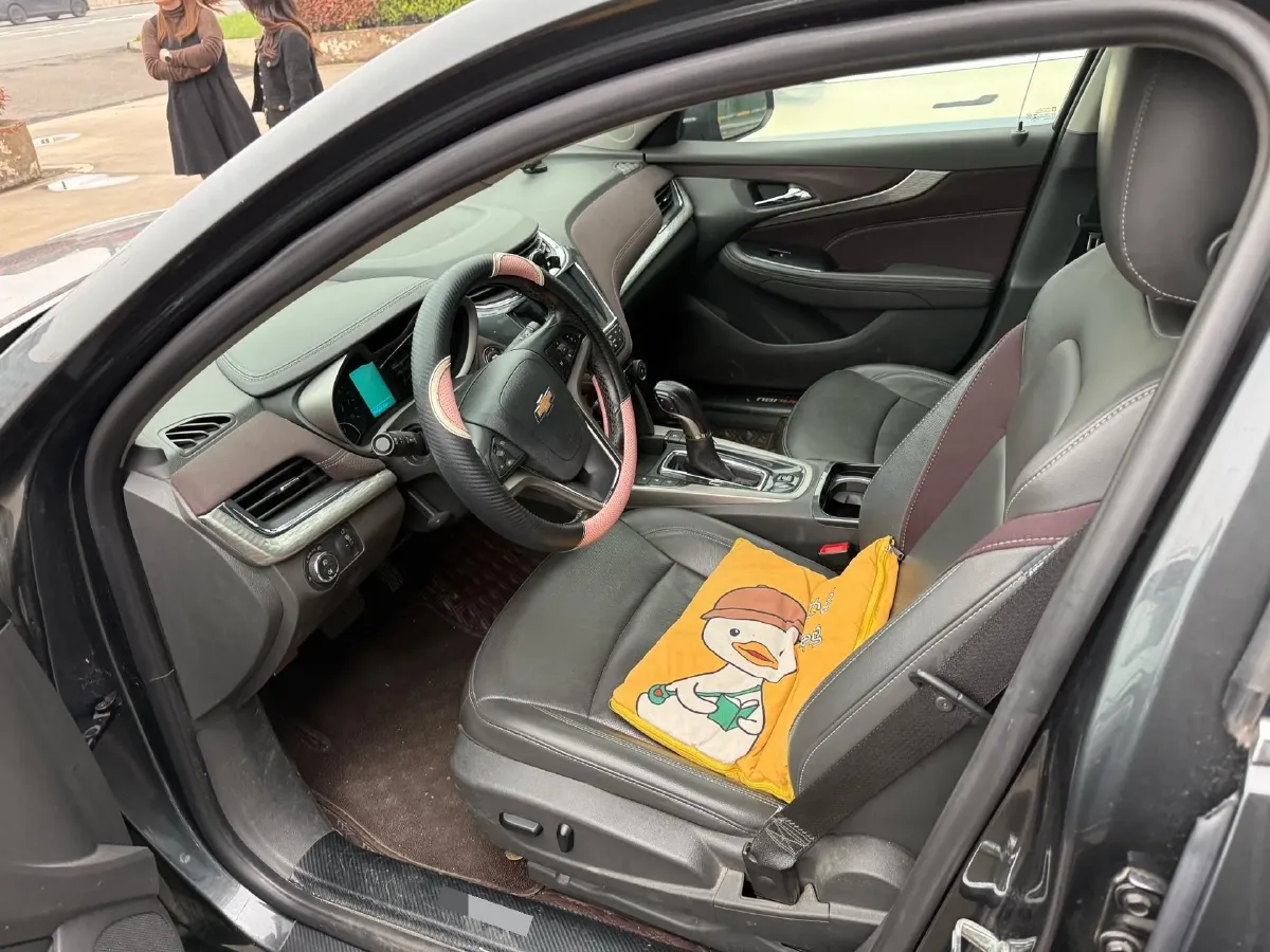 2018 Chevrolet Malibu 1.5T 170HP L4 6AT,autocango,china used car exporter,china ev exporter,chinese used car exporter,chinese used ev exporter