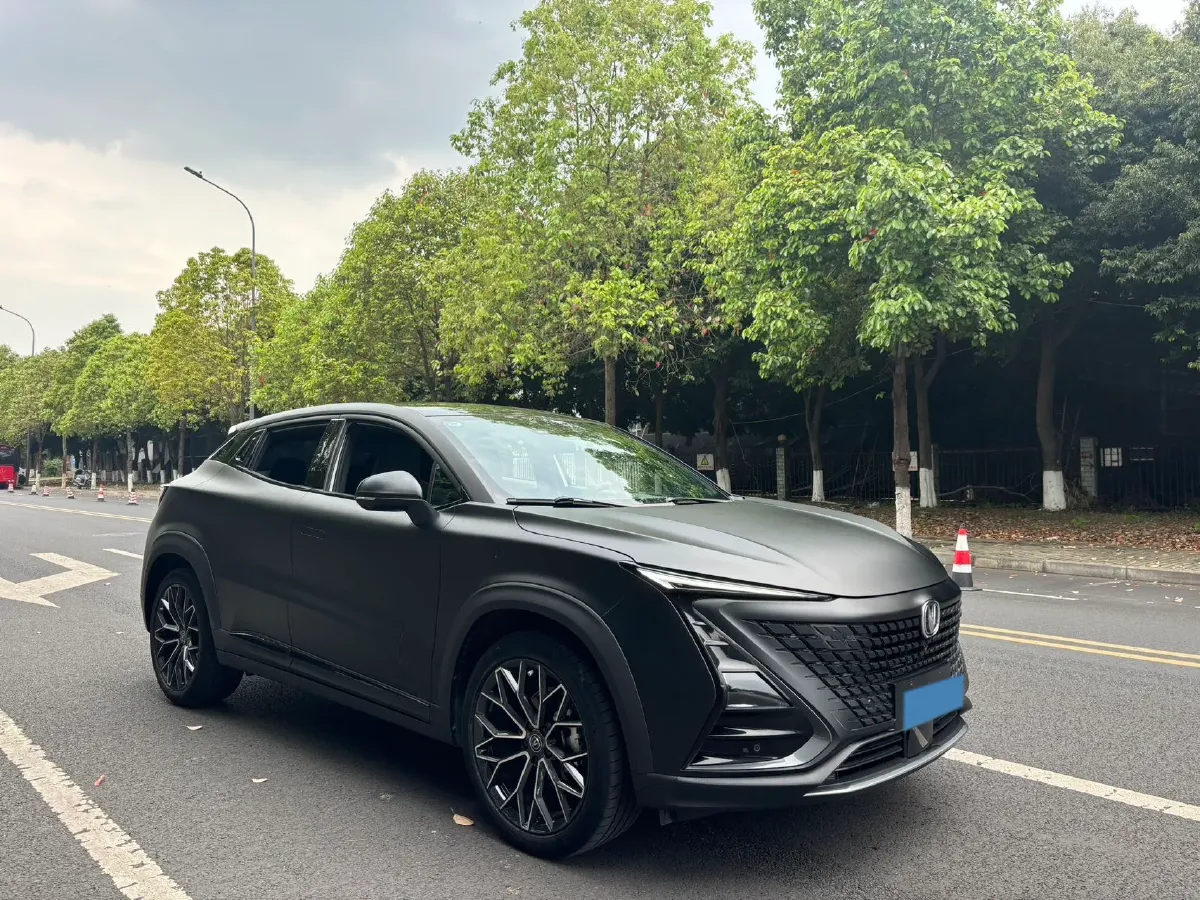 2022 ChangAn UNI-T 1.5T 188HP L4 7DCT,autocango,china used car exporter,china ev exporter,chinese used car exporter,chinese used ev exporter