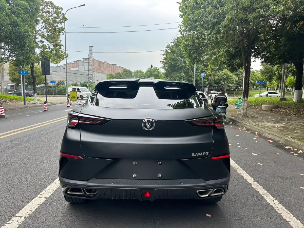 2022 ChangAn UNI-T 1.5T 188HP L4 7DCT,autocango,china used car exporter,china ev exporter,chinese used car exporter,chinese used ev exporter