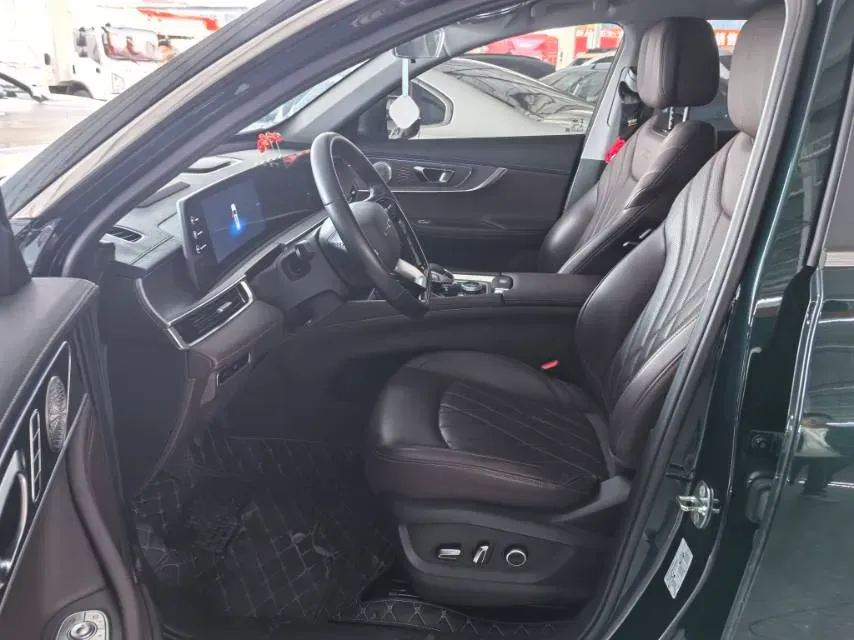 2022 Chery Tiggo 8 PRO 1.6T 197HP L4 7DCT,autocango,china used car exporter,china ev exporter,chinese used car exporter,chinese used ev exporter