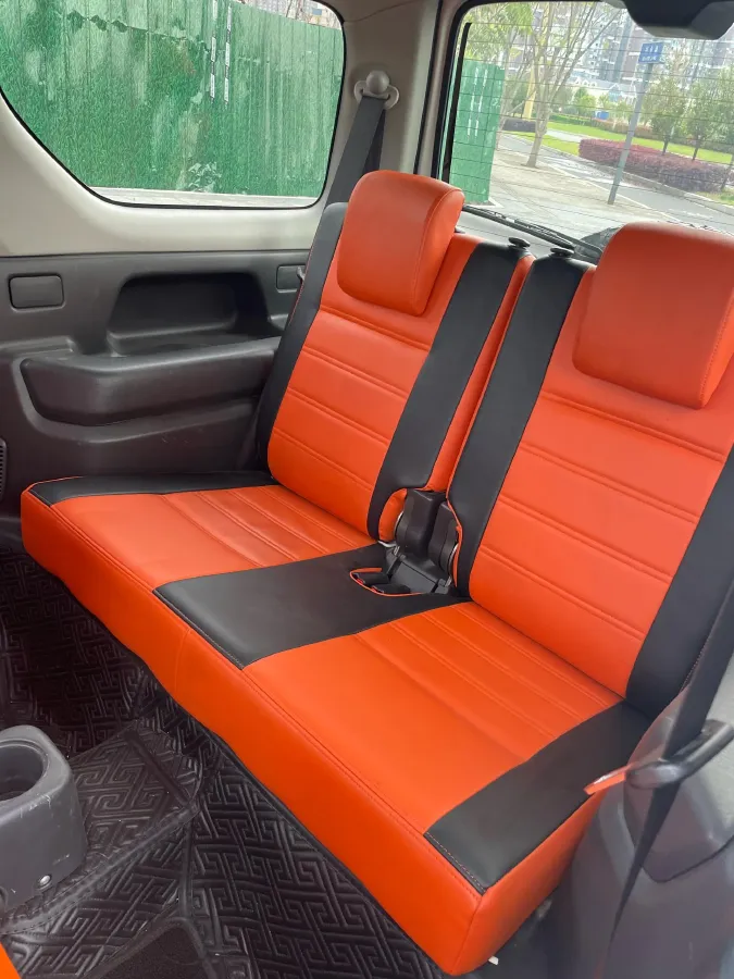 2015 Suzuki Jimny 1.3L 85HP L4 4AT,autocango,china used car exporter,china ev exporter,chinese used car exporter,chinese used ev exporter