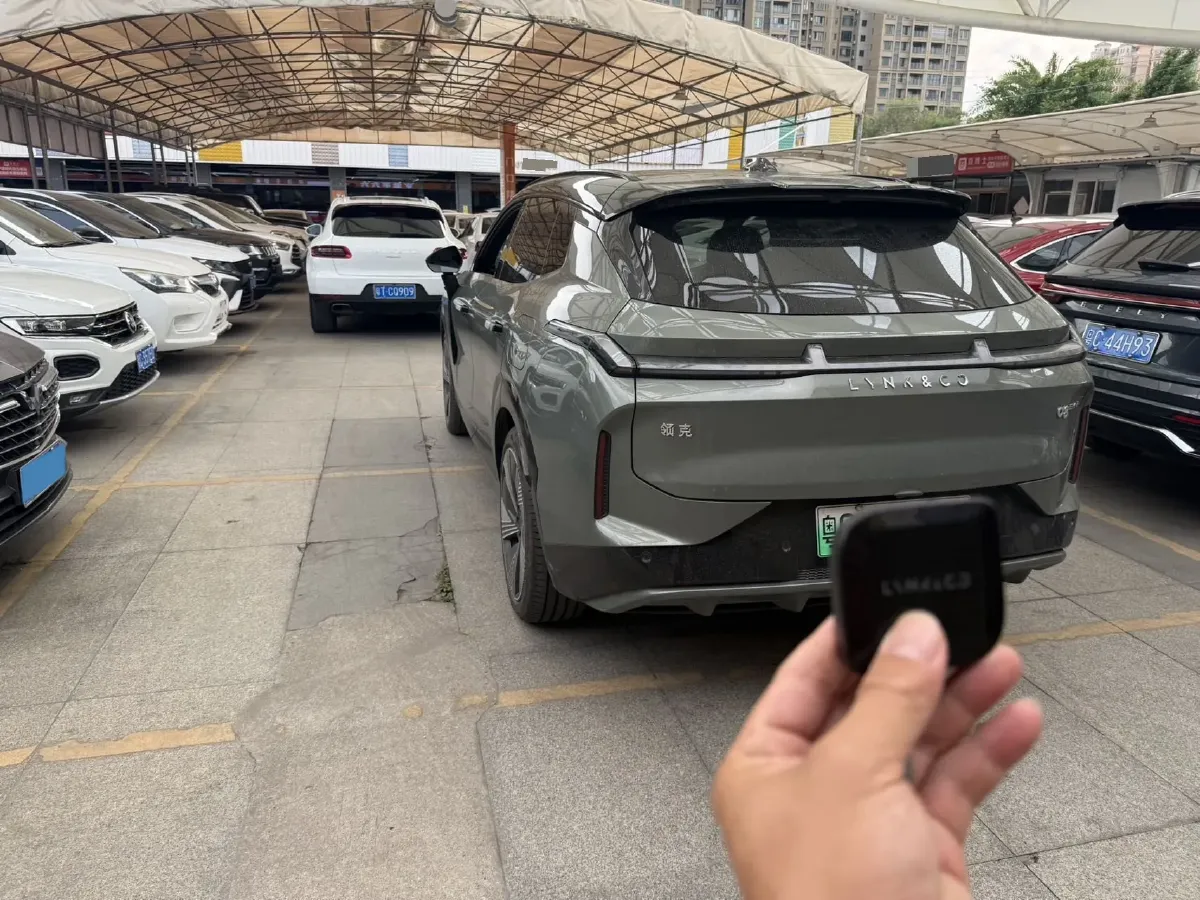 2023 LYNK&CO 08 EM-P 1.5T 163HP L4 3DHT PHEV 39.6KWH,autocango,china used car exporter,china ev exporter,chinese used car exporter,chinese used ev exporter